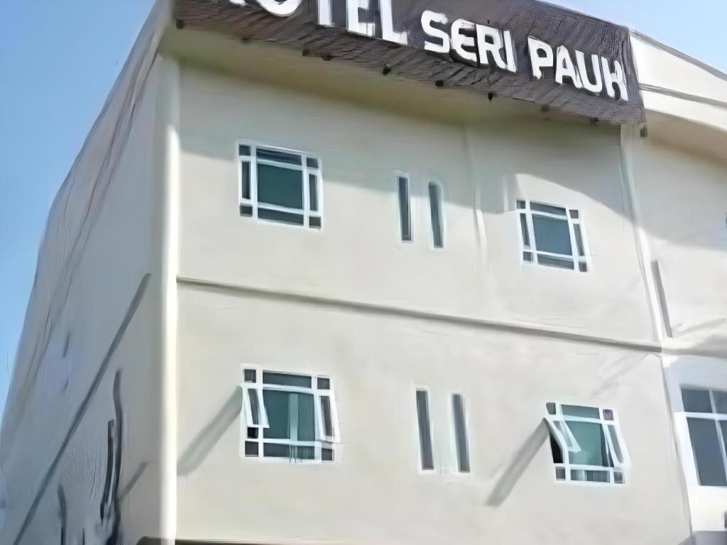 Hotel Seri Pauh จอร์จทาวน์ ภายนอก รูปภาพ